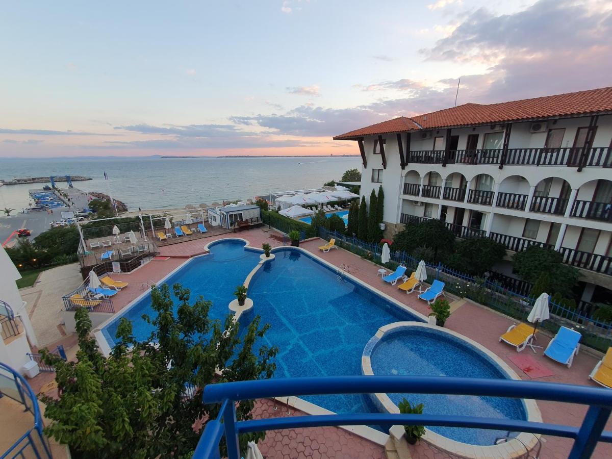 Sveti Vlas Marina Beach Apartment - Vega Village Exterior foto